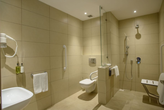 Tamarind Hotel Nairobi: Step-Free Stay in the Heart of Langata
